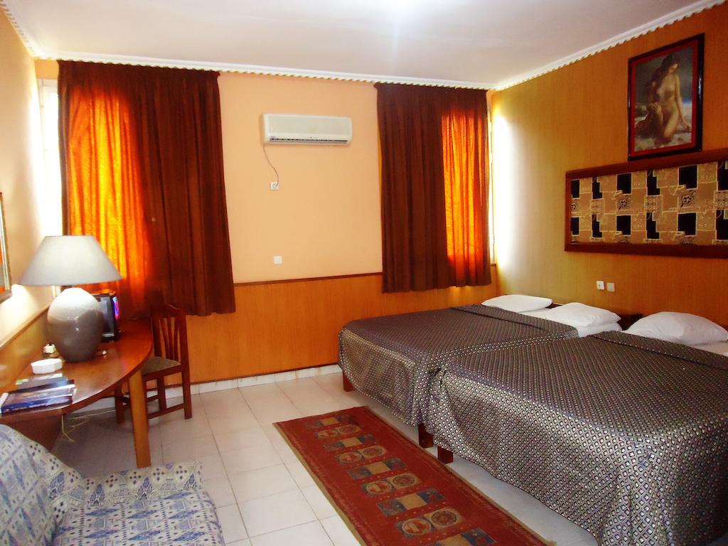 דואלה Saffana Hotel חדר תמונה